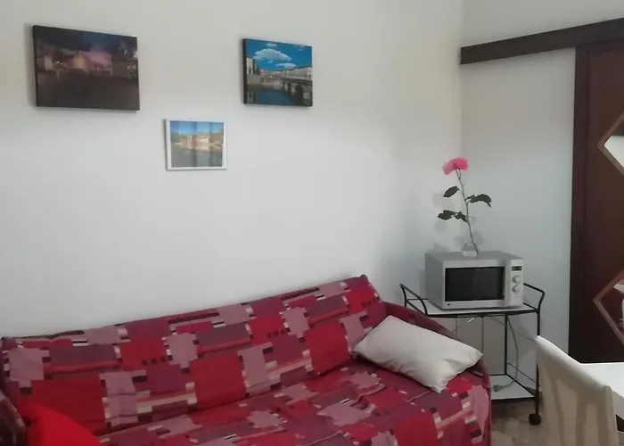 Aurora Home